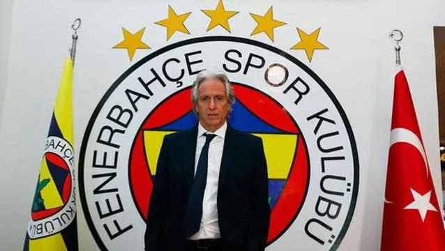 Jorge Jesus'tan çarpıcı sözler! Mesut Özil ile ilgili kararını açıkladı
