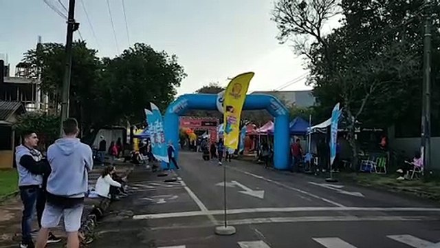 Atenção condutores! corrida de rua interdita faixas e vias de Cascavel