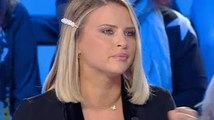 Kelly Vedovelli : On a retrouvé la parfaite petite robe noire qu’elle portait d@ns TPMP !