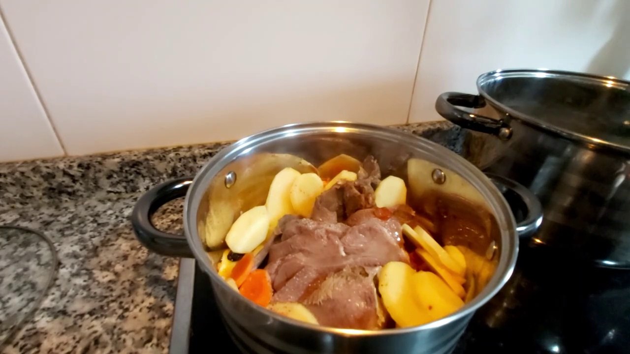ESTOFADO DE LENGUA DE TERNERA