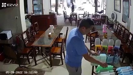 Une marche arrière pas vraiment maitrisée