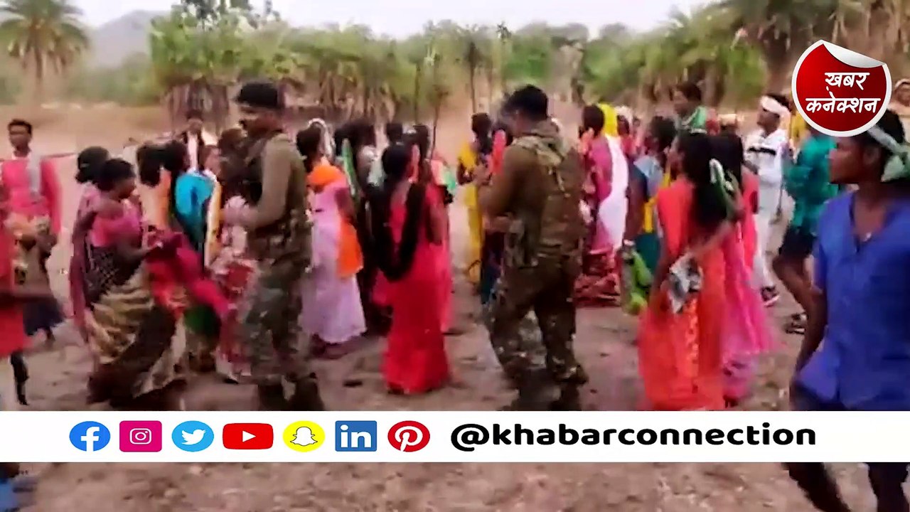 छत्‍तीसगढ़ के नक्सल प्रभावित इलाके में जवानों ने किया ग्रामीण की शादी में डांस, CM ने दी प्रतिक्रिया