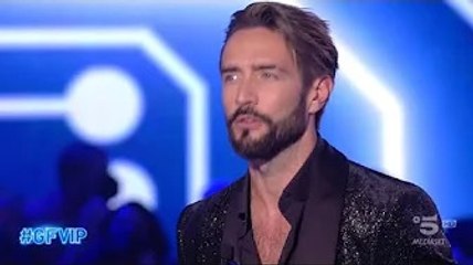 Soleil Sorge nel mirino dell'ex gieffino: "L'incoerenza ormai non ha confini" Giorni fa la popolare