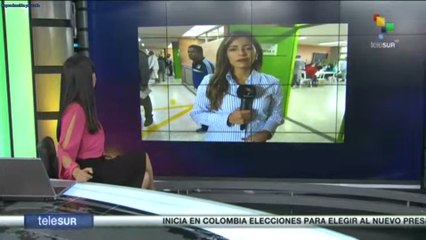 Colombianos asisten a centros electorales a ejercer su derecho al voto