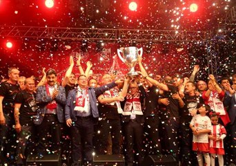 Sivasspor'dan unutulmaz kupa kutlaması!