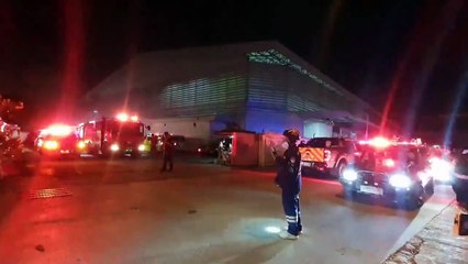 ไฟไหม้คลังสินค้าซัมซุง สมุทรปราการ ยังประเมินค่าเสียหายไม่ได้