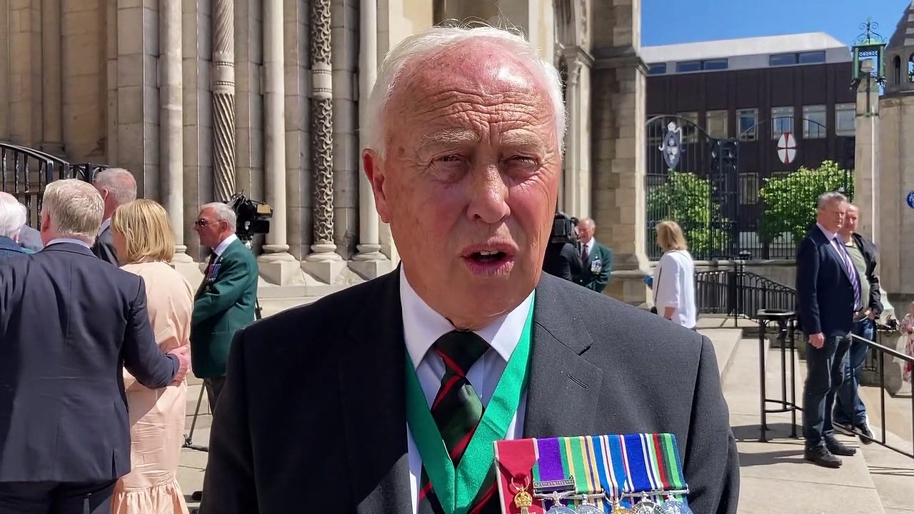 INNL Prof Stephen White RUC-George Cross