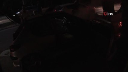 Yeni aldığı otomobil seyir halindeyken yandı