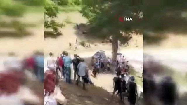 Bursa'da facia teğet geçti! Seyircilerin arasına daldı