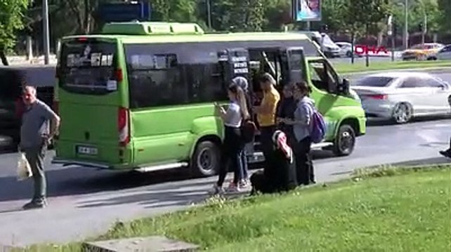 Toplu taşımada yasaksız ilk gün! Maskeye veda edemeyenler de var