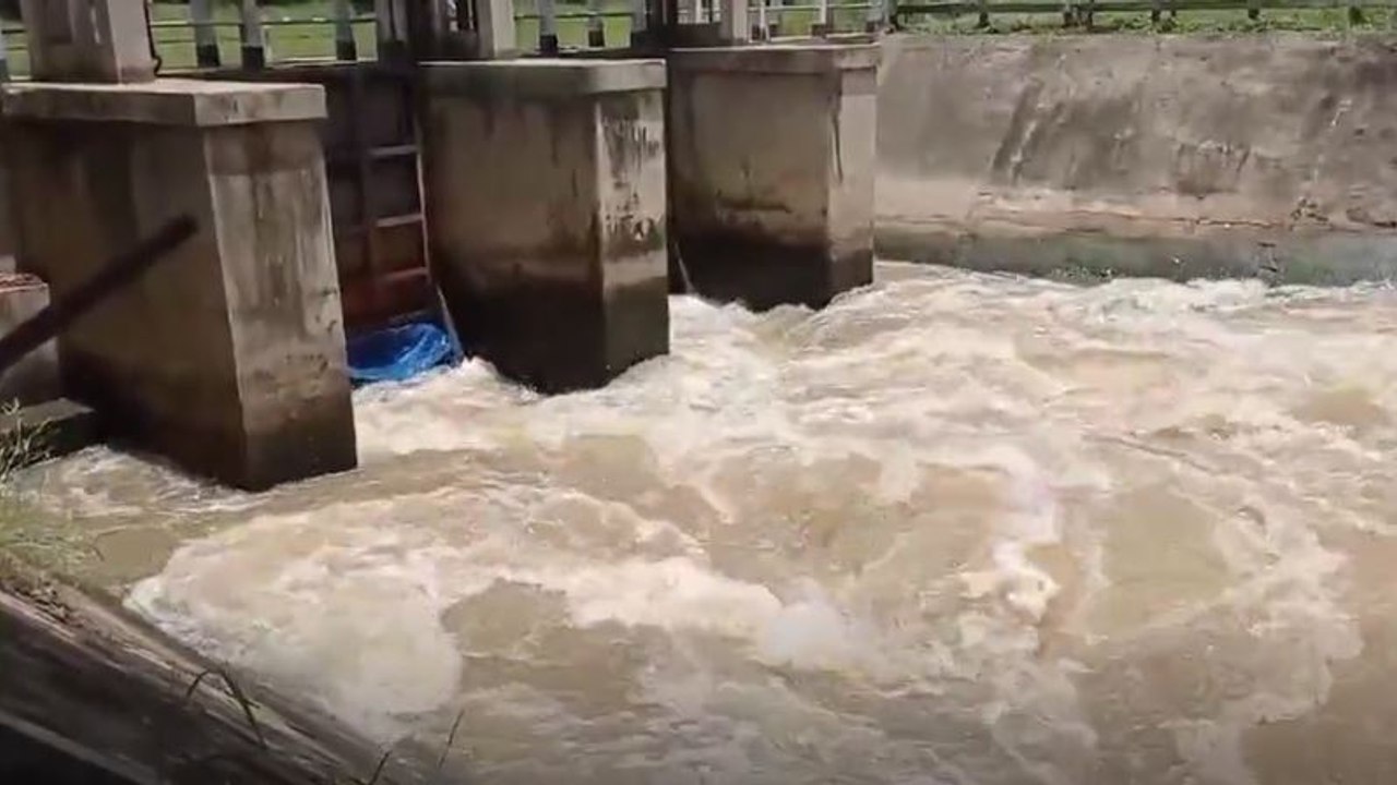 โคราช น้ำลำมูลสูง เขื่อนพิมายเร่งระบายน้ำออก ทำท่าน้ำบางจุดเริ่มท่วม