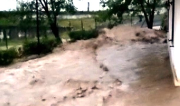 Calabria - Forti piogge e allagamenti sulla costa tirrenica cosentina (30.05.22)