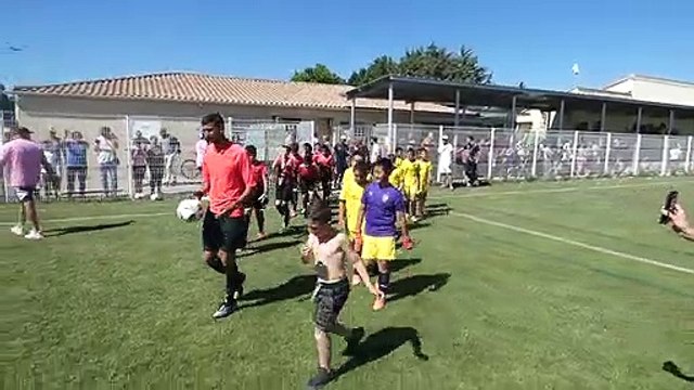 FINALE U11 : L'ENTREE DES JOUEURS DE MARGUERITTES ET ENDOUME ....