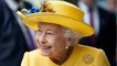 VOICI : Elizabeth II : pourquoi la reine n'a ni passeport ni de permis de conduire ?