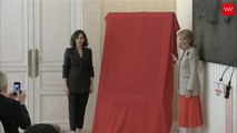 Ayuso descubre un retrato de la expresidenta madrileña Esperanza Aguirre