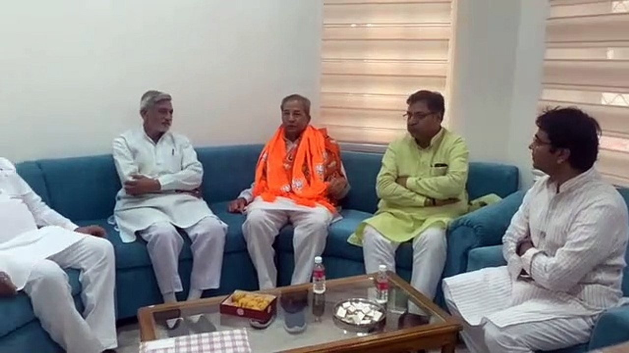 राज्यसभा उम्मीदवार बनने के बाद तिवाड़ी के घर पहुंच कर इन नेताओं ने चौंकाया