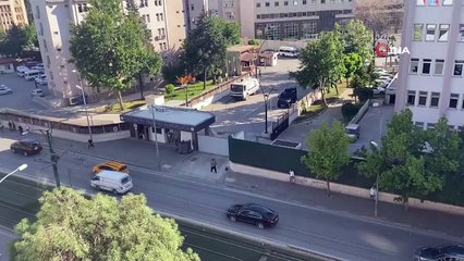 Canlı bombayla emniyetin önüne gelen şahsın ifadesi ortaya çıktı! "Amacım korku ve panik oluşturmak değildi..." diyerek açıkladı