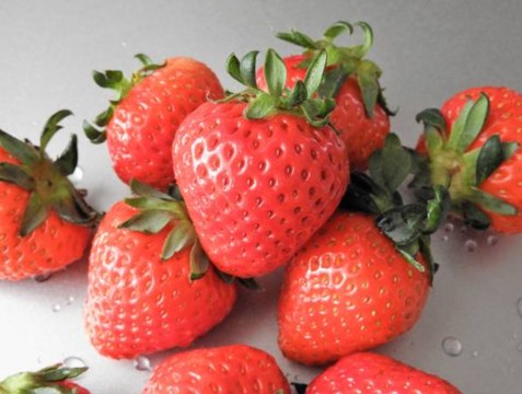 6 Healthy Snacks to Satisfy Your Late Night Cravings