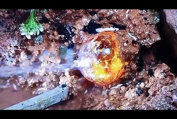 Amazing !! Hunting for Crystal stones drifting in the shallow river gets a lot of colors