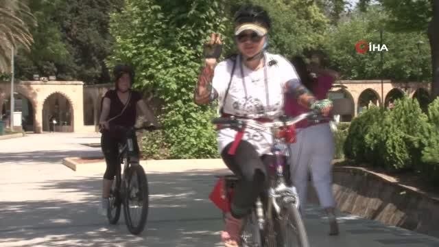 Kanseri pedal çevirerek yendi: Kanser hastalarına umut olmak için bisikletle Anadolu turuna çıktı