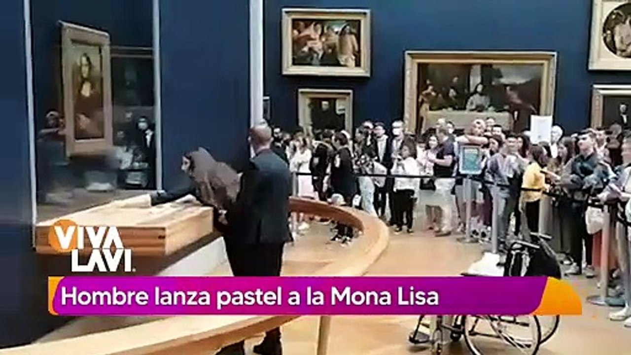 Hombre lanza pastel a cuadro de la Mona Lisa en museo