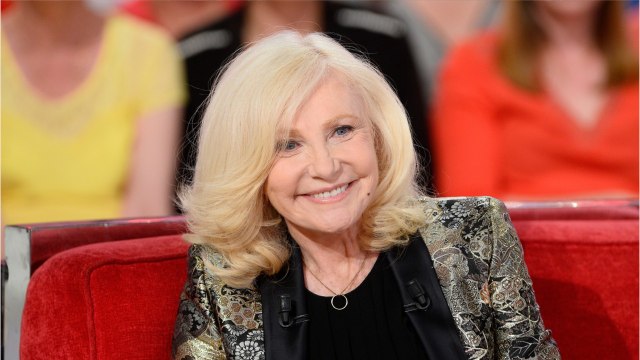 GALA VIDEO - Michèle Torr malade du Covid-19 et “sous surveillance” : son fils Romain inquiet…