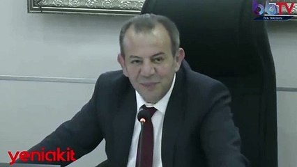 Скачать видео: CHP'li Tanju Özcan'dan bir ahlaksız çıkış daha: Evli barklı adamım ayıp oluyor