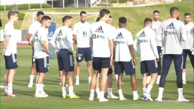 La Roja ya se entrena en Las Rozas