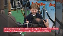 ¿Recuerdas al pequeño Jake de 'Two and a Half Men'? Este es Angus T. Jones hoy