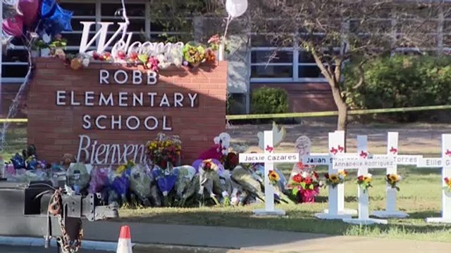 Beto O'Rourke en El Paso habla despues de enfrentarse a Greg Abbott