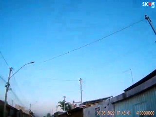"Vovó do tráfico" é presa vendendo crack no quintal de casa em Ceilândia