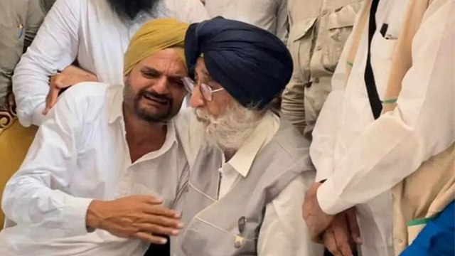 Sidhu Moosewala Funeral: Body देख Father Emotional Watch Video | Boldsky