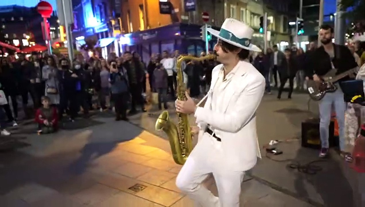 Dance Monkey SAX & VOICE _ Daniele Vitale & Allie Sherlock in IRELAND