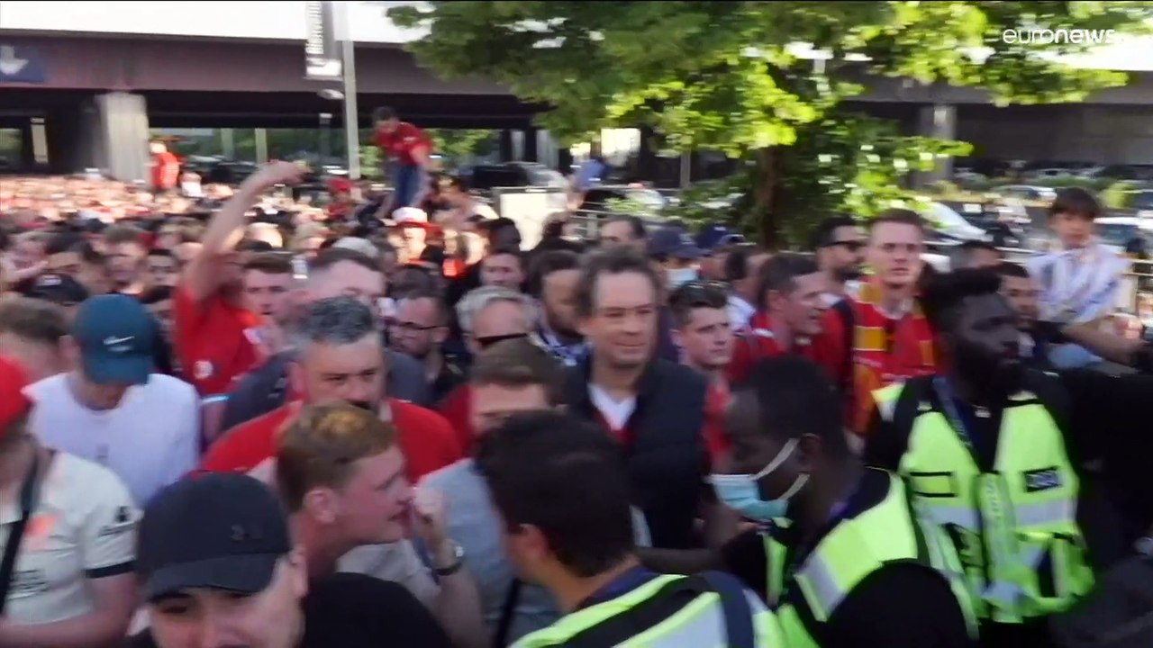 УЕФА разберётся в событиях финала Лиги чемпионов в Париже