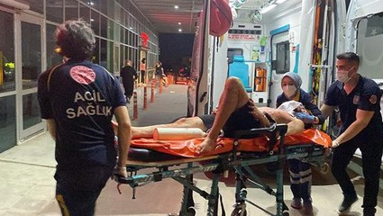 Çığlıkları duyan vatandaşlar 112'yi aradı! Yardıma gelen ekipler eve camdan girdi