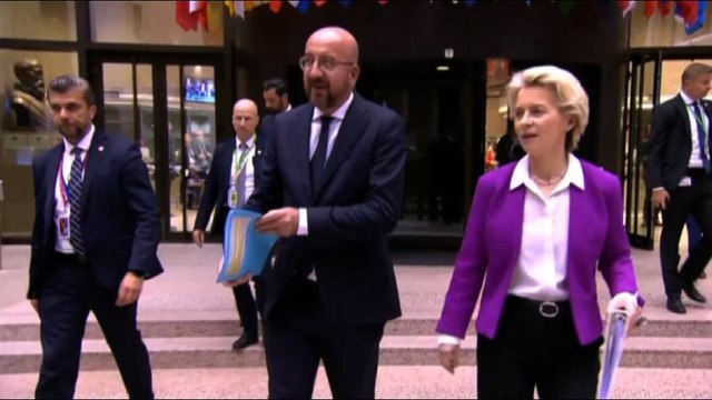 Ue trova accordo su embargo petrolio russo: stop a 90% entro 2022
