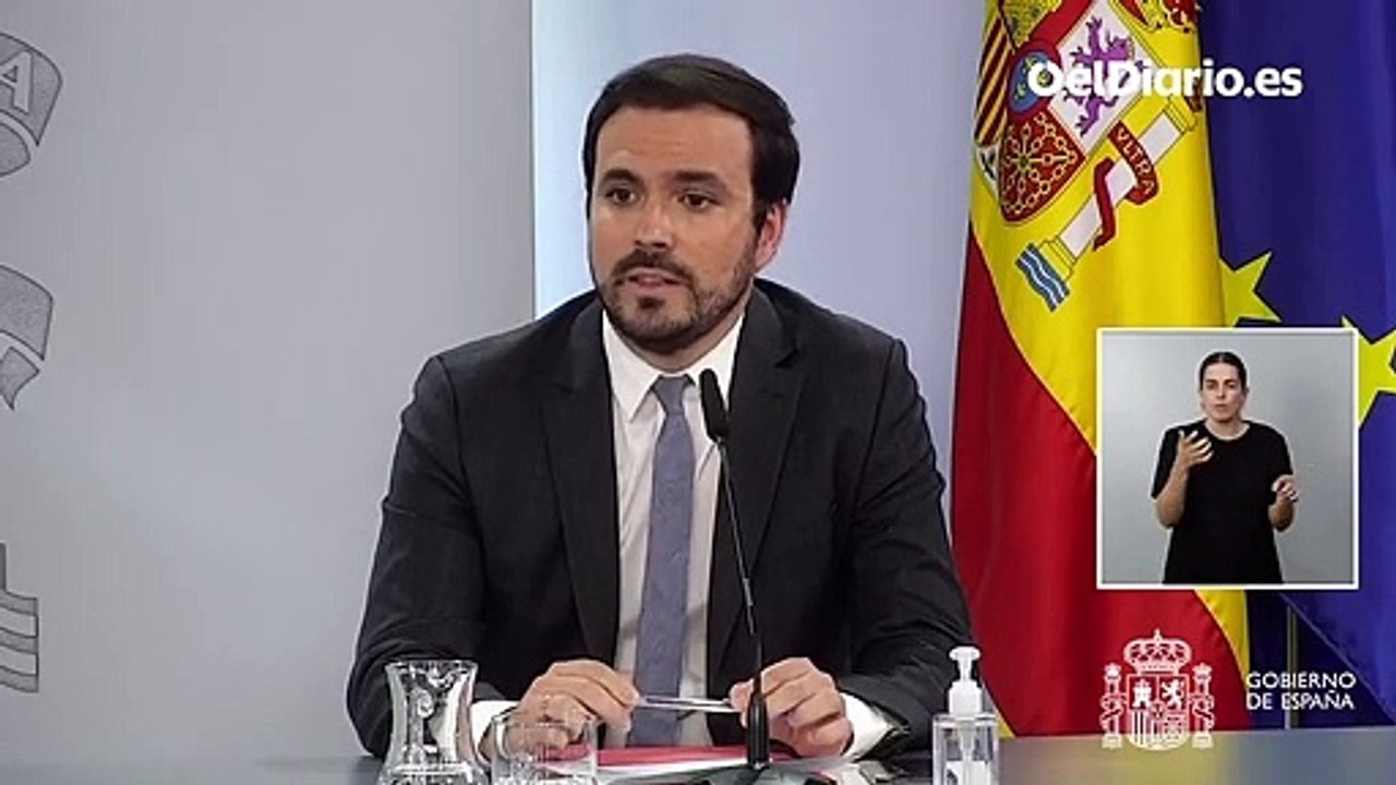 Garzón: "Se prohibirá que cualquier empresa utilice como medio exclusivo un sistema robotizado"