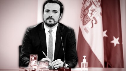 Garzón presenta la Ley de Atención al Cliente: límite a las llamadas en espera y servicio personalizado