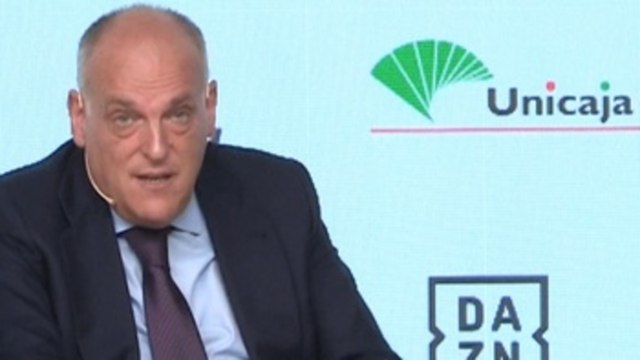 Tebas: A día de hoy el Barça no puede fichar a Lewandowski