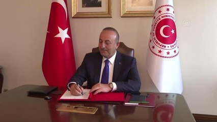 Çavuşoğlu, ülkemizin BM nezdinde yabancı dillerdeki adını "Türkiye" olarak tescil eden mektubu imzaladı