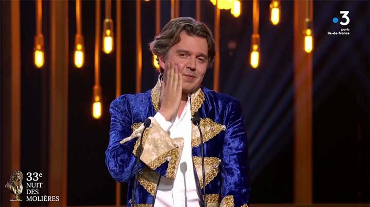 Zapping du 31/05 - la Nuit des Molières : Alex Vizorek ironise sur la gifle de Will Smith