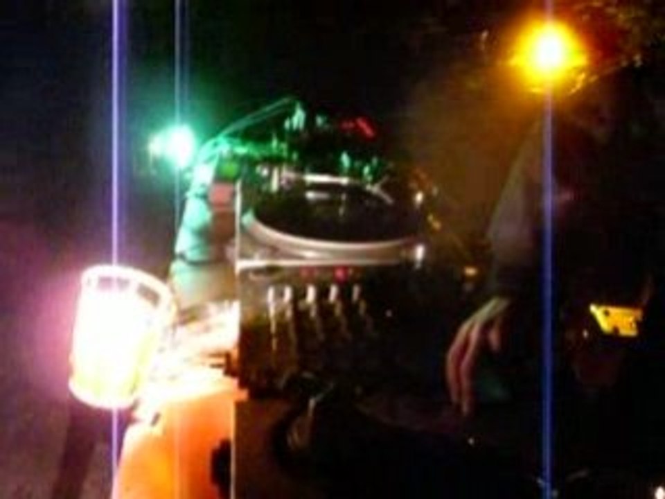 dj keuz