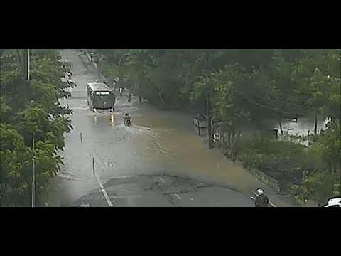 Chuvas durante a madrugada deixam pontos de alagamentos em João Pessoa e Defesa Civil entra em alerta