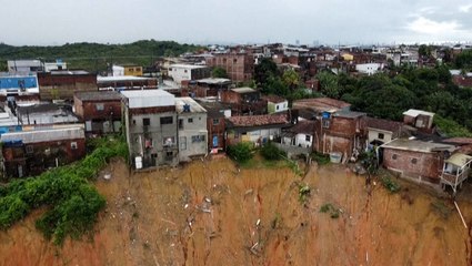 Searching for survivors after deadly landslide in Brazil