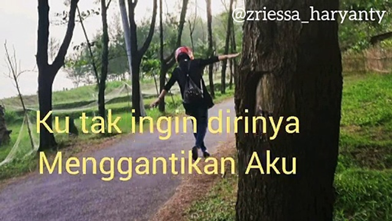 TERE - AKU PATUT MEMBENCI DIA