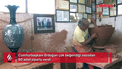 Descargar video: Cumhurbaşkanı Erdoğan çok beğendiği vazodan 50 adet sipariş verdi