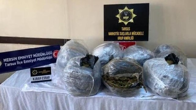 Hayvan kemiklerinin arasında uyuşturucu ele geçirildi