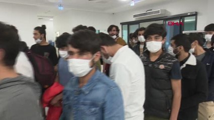 SINIR DIŞI EDİLEN 236 AFGAN UÇAKLA ÜLKELERİNE GÖNDERİLDİ