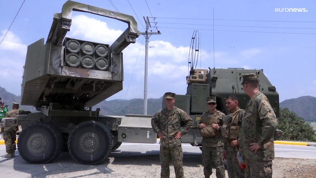 بعد رفضه المتكرر.. بايدن يوافق على تزويد أوكرانيا بأنظمة صواريخ متقدمة