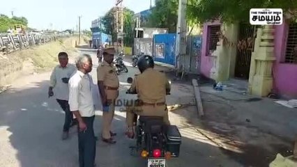 "எப்படியெல்லாம் சாவு வருது பாருங்க" மின்கம்பம் விழுந்து முதியவர் உயிரிழப்பு!